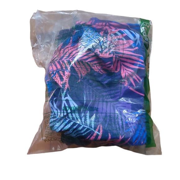 Bathing suit - Picture 5 of 5